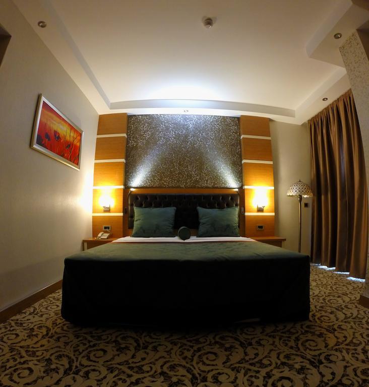 Malahit Exclusive City Hotel Φετιγιέ Δωμάτιο φωτογραφία