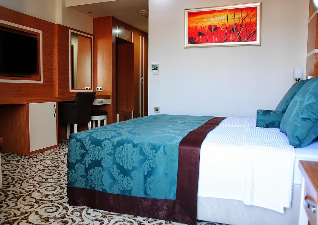 Malahit Exclusive City Hotel Φετιγιέ Δωμάτιο φωτογραφία